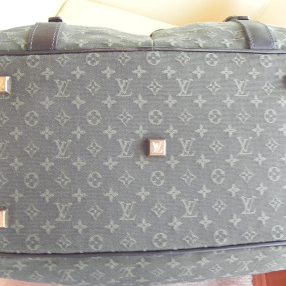 Louis Vuitton Claudine Green Monogram Mini Travel - Picture 6 of 8
